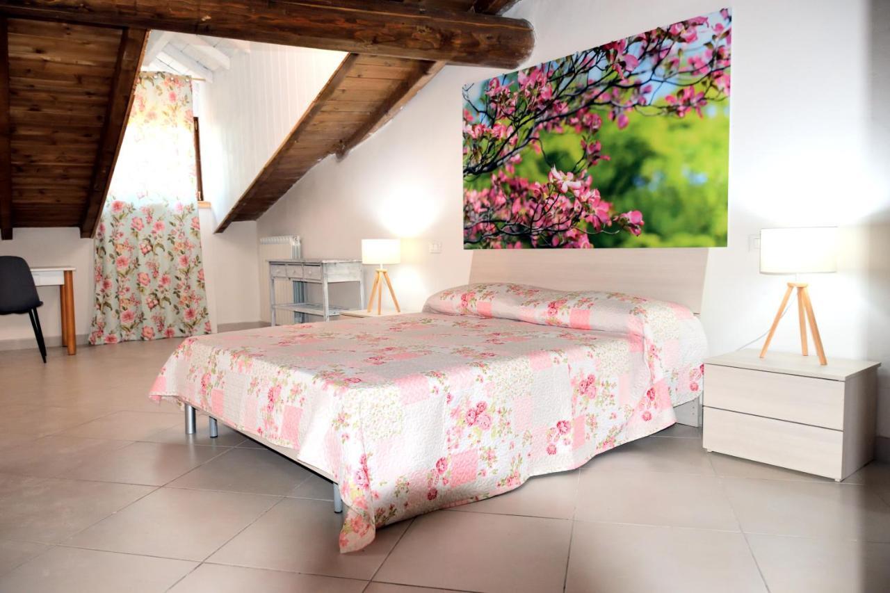 Il Borgo Fiorito Alojamento de Acomodação e Pequeno-almoço 3*