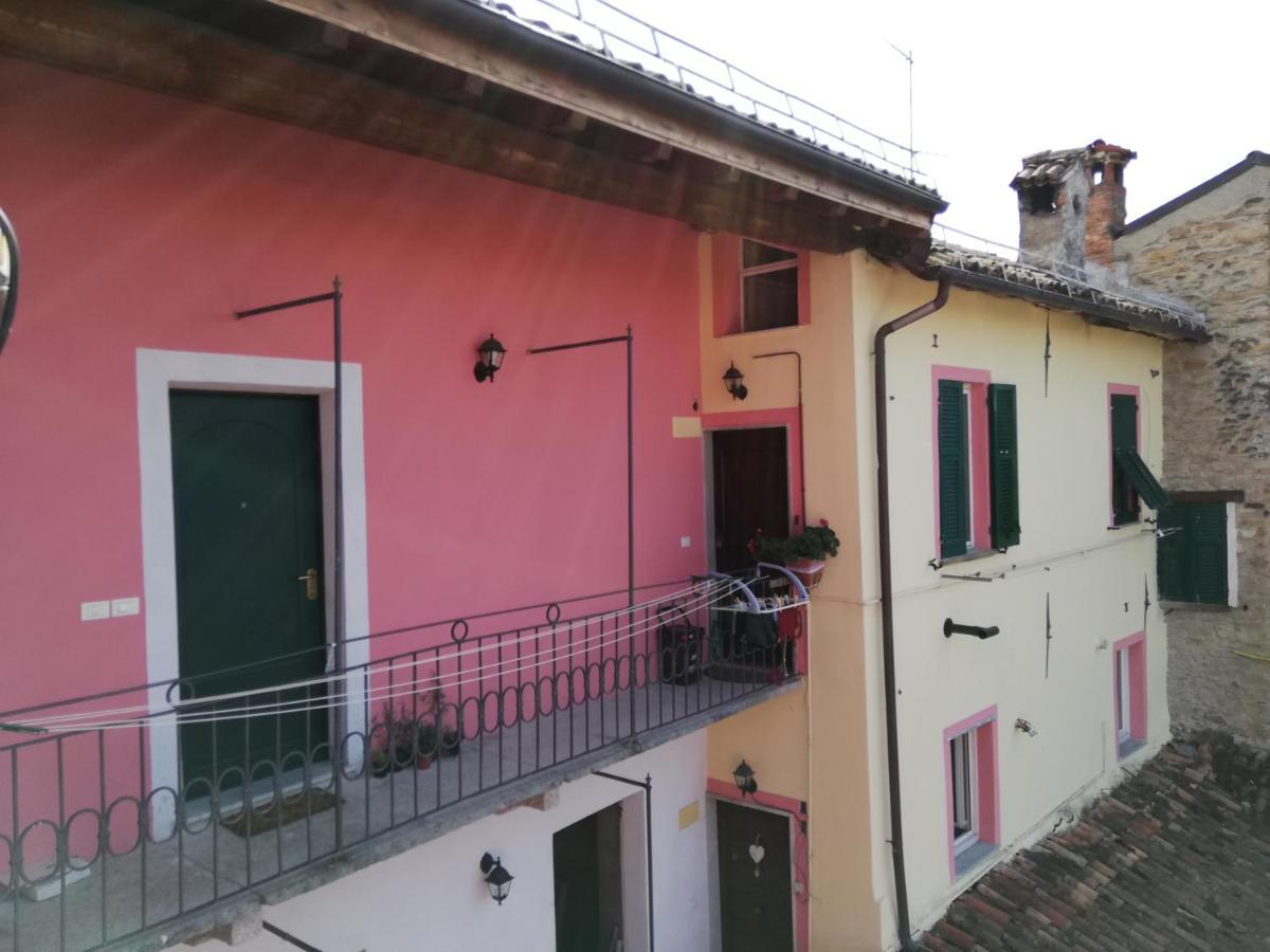 Il Borgo Fiorito Alojamento de Acomodação e Pequeno-almoço Lerma